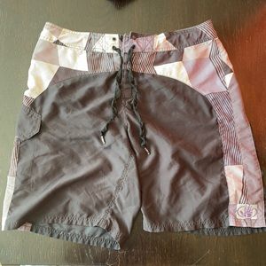 Body glove board shorts size 34